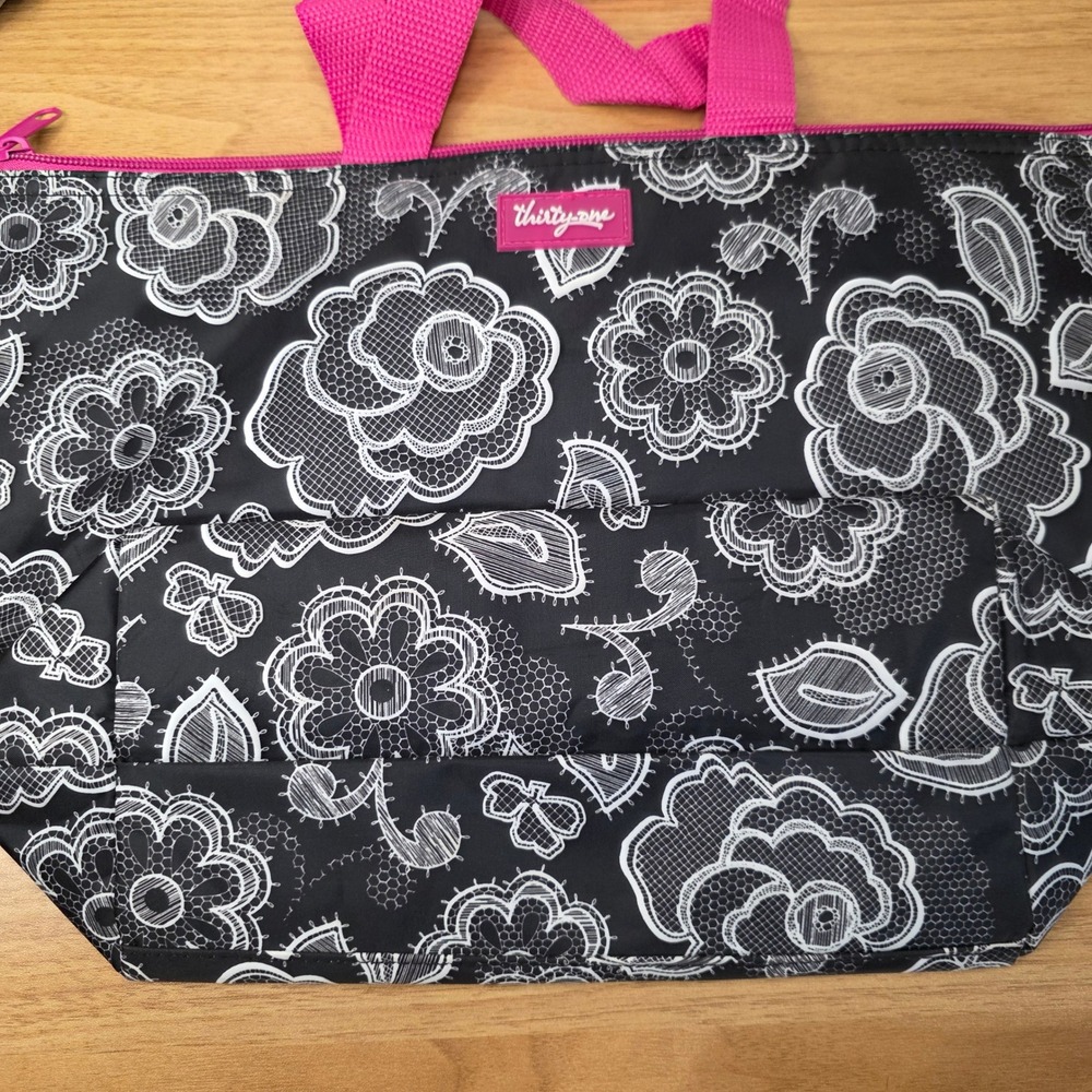 Thirty One 31 7 Piece Set Timeless Memory Pouches Wallet Water Bottle Tote Bag - Picture 9 of 15